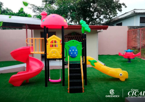 Centro Educativo Cindy Vargas Instalación De Playground 1024x589 1