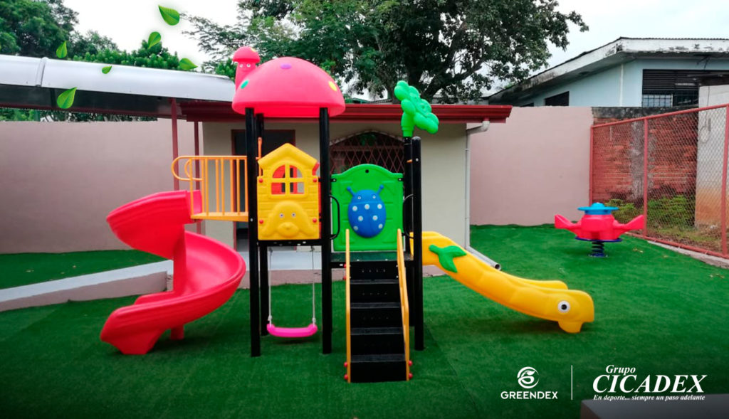 Centro Educativo Cindy Vargas Instalación de playground 1024x589 1