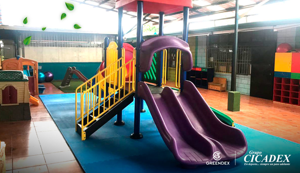 Escuela Rafael Moya Playground 1024x589 1
