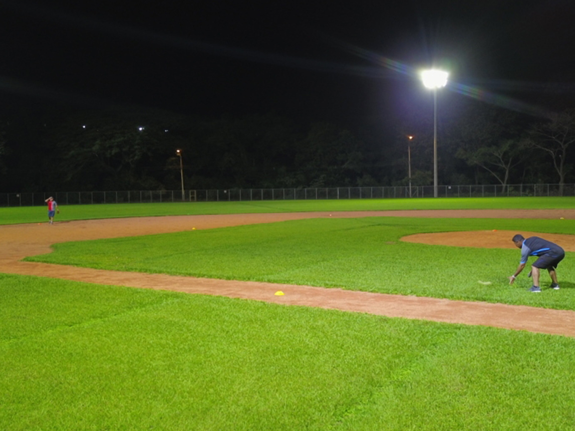 Proyecto Iluminacion LED Estadio neisbol CODEA 4